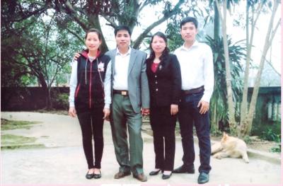 Gia đình ông Mai Văn Lực, thôn Dân Chủ, xã Tạ Xá, huyện Cẩm Khê