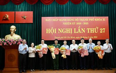 Bổ sung Thiếu tướng Mai Hoàng và 4 người khác vào Ban Chấp hành Đảng bộ TP.HCM