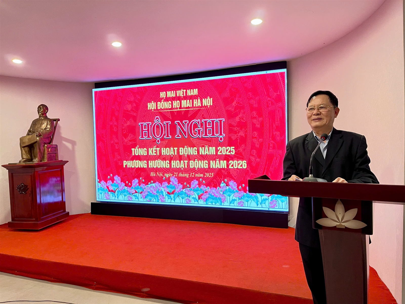 HỌ MAI HÀ NỘI TỔ CHỨC HỘI NGHỊ TỔNG KẾT NĂM 2025: GẮN KẾT DÒNG TỘC, VINH DANH THẾ HỆ TRẺ